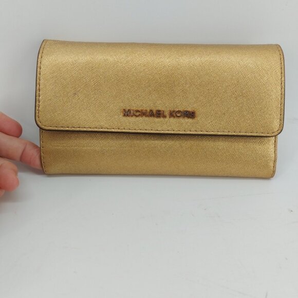 Michael Kors Jet Set Travel Large Trifold Leather Wallet Gold - Picture 1 of 8